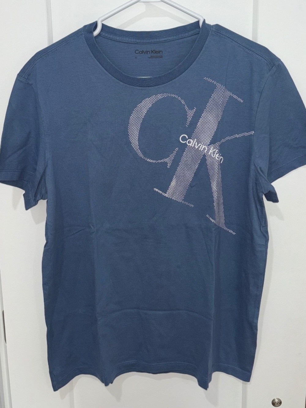 Calvin Klein T-Shirt